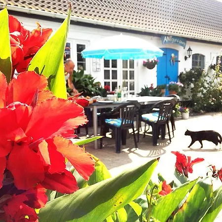 Myrehoj Bed & Breakfast 3*
