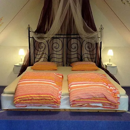 Myrehoj Bed & Breakfast