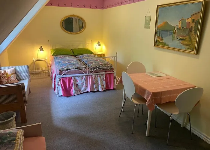 Myrehoj Bed & Breakfast 3*